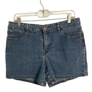 St John’s Bay Denim Blue Shorts Size 14